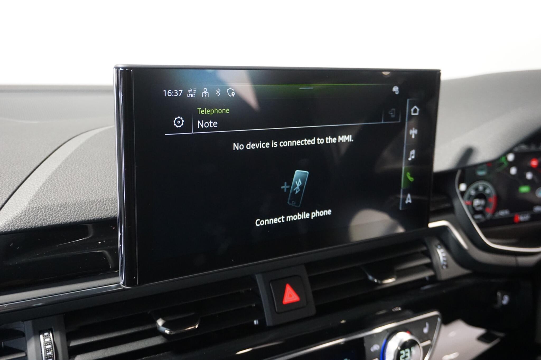 Audi A4 2.0 TDI 40 Black Edition Saloon 4dr Diesel S Tronic quattro Euro 6 (s/s) (204 ps)